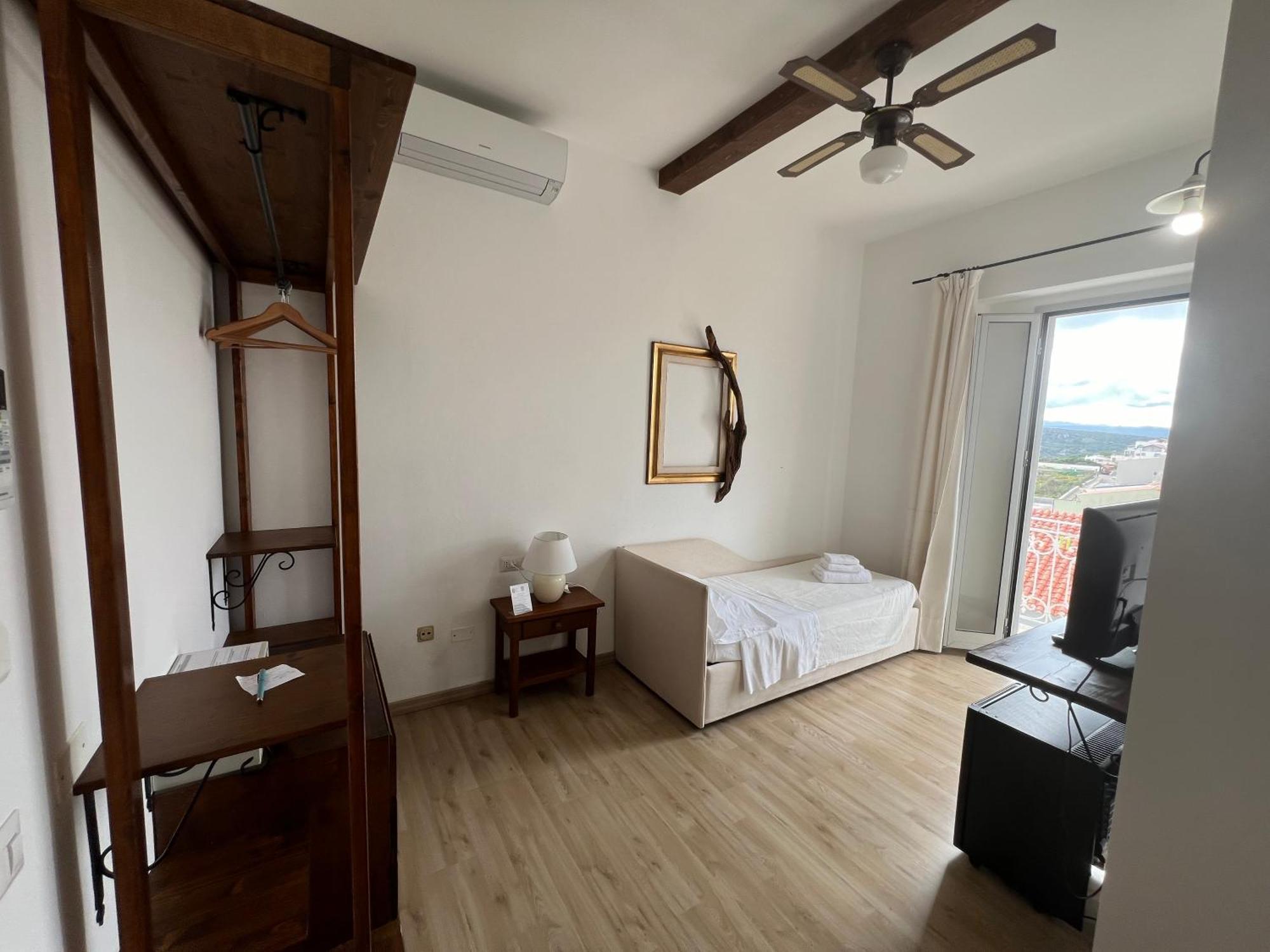 Hotel Da Cecco Santa Teresa Gallura Εξωτερικό φωτογραφία
