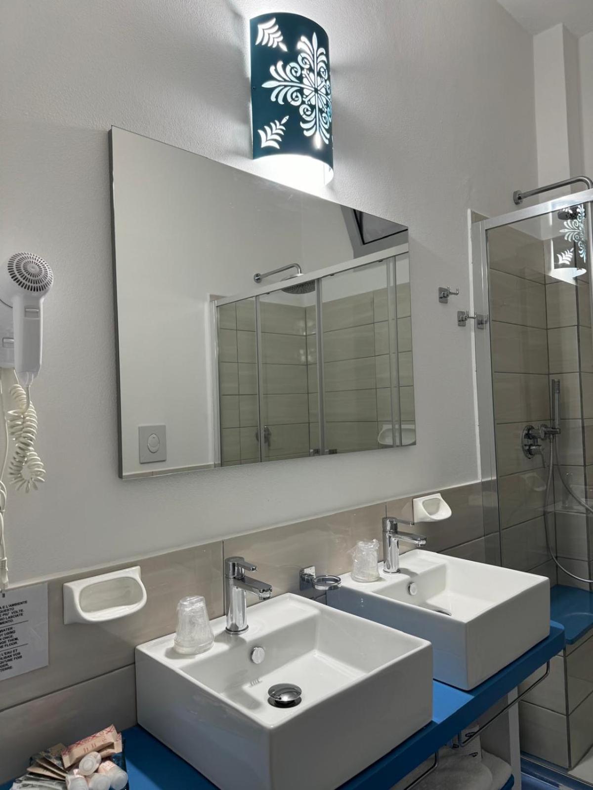 Hotel Da Cecco Santa Teresa Gallura Εξωτερικό φωτογραφία