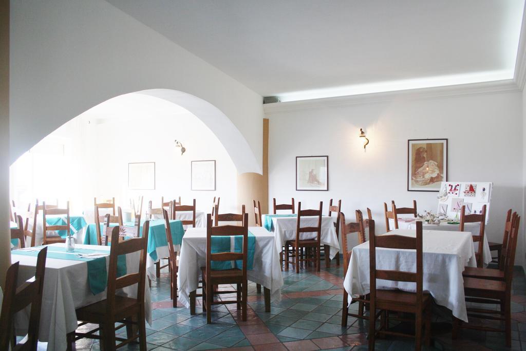 Hotel Da Cecco Santa Teresa Gallura Εξωτερικό φωτογραφία